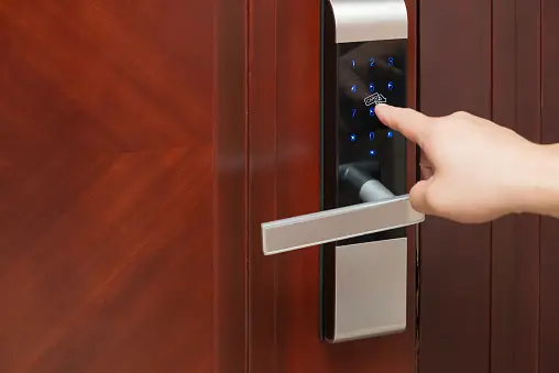 Read more about the article “The Evolution of Smart Lock Technology”